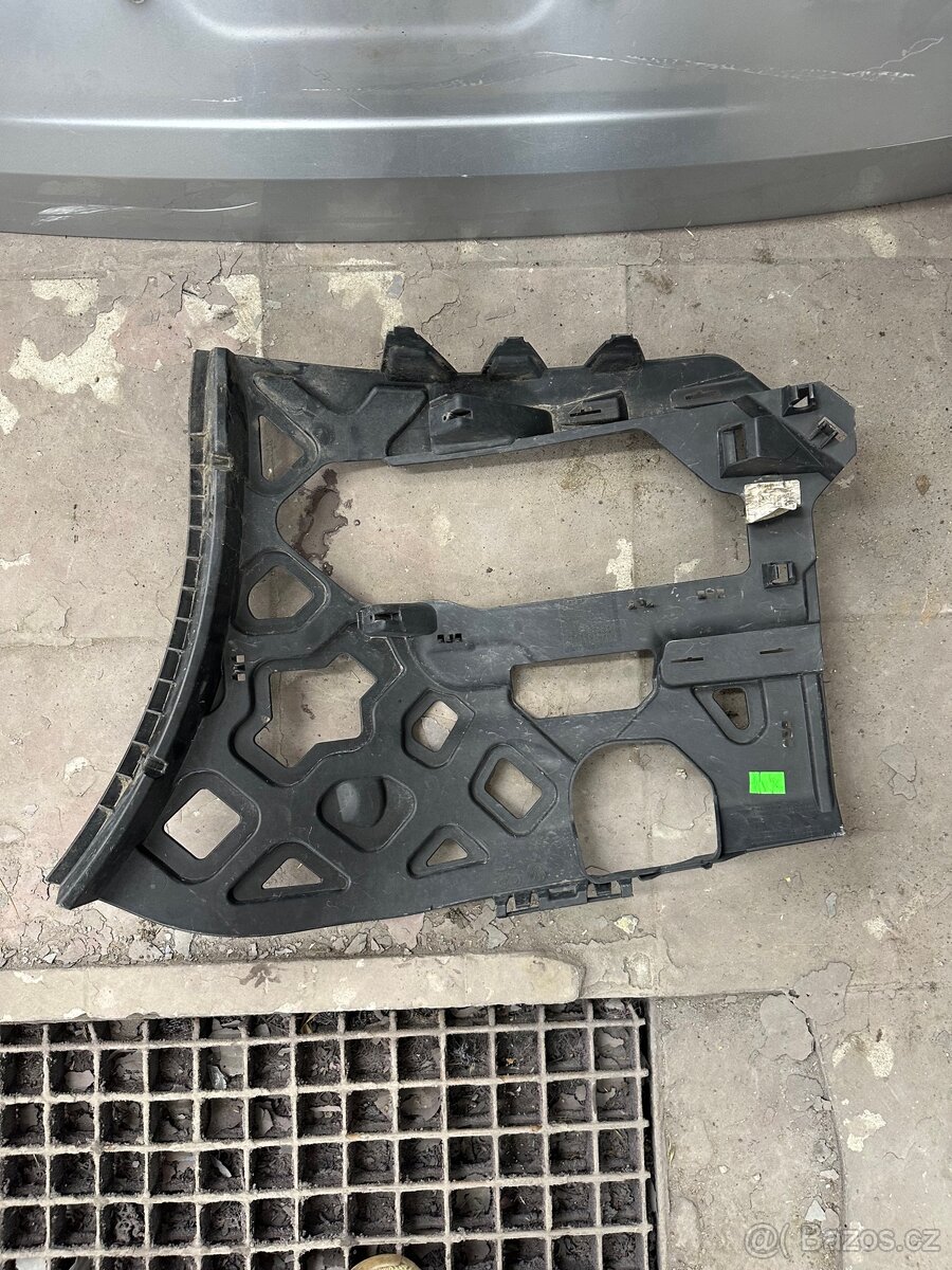 Držák nárazníku - 2