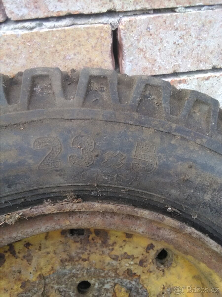 Kola na multikáru - 2