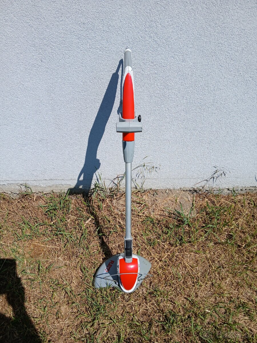 silna strunova sekacka ikra 500W - 2