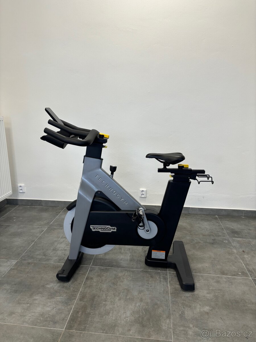 Technogym - Group Cycle Connect - LED displej - 2