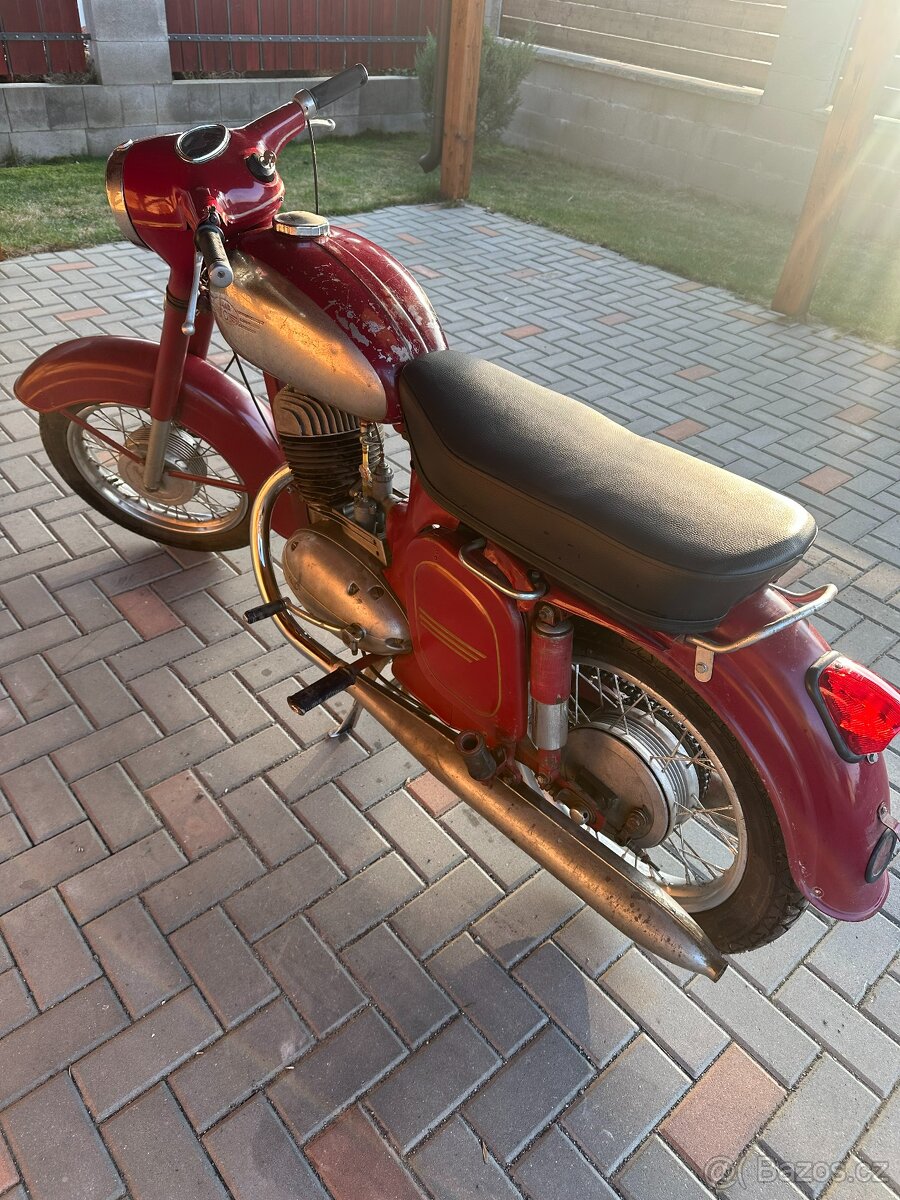 Jawa 250/559 panelka - 2