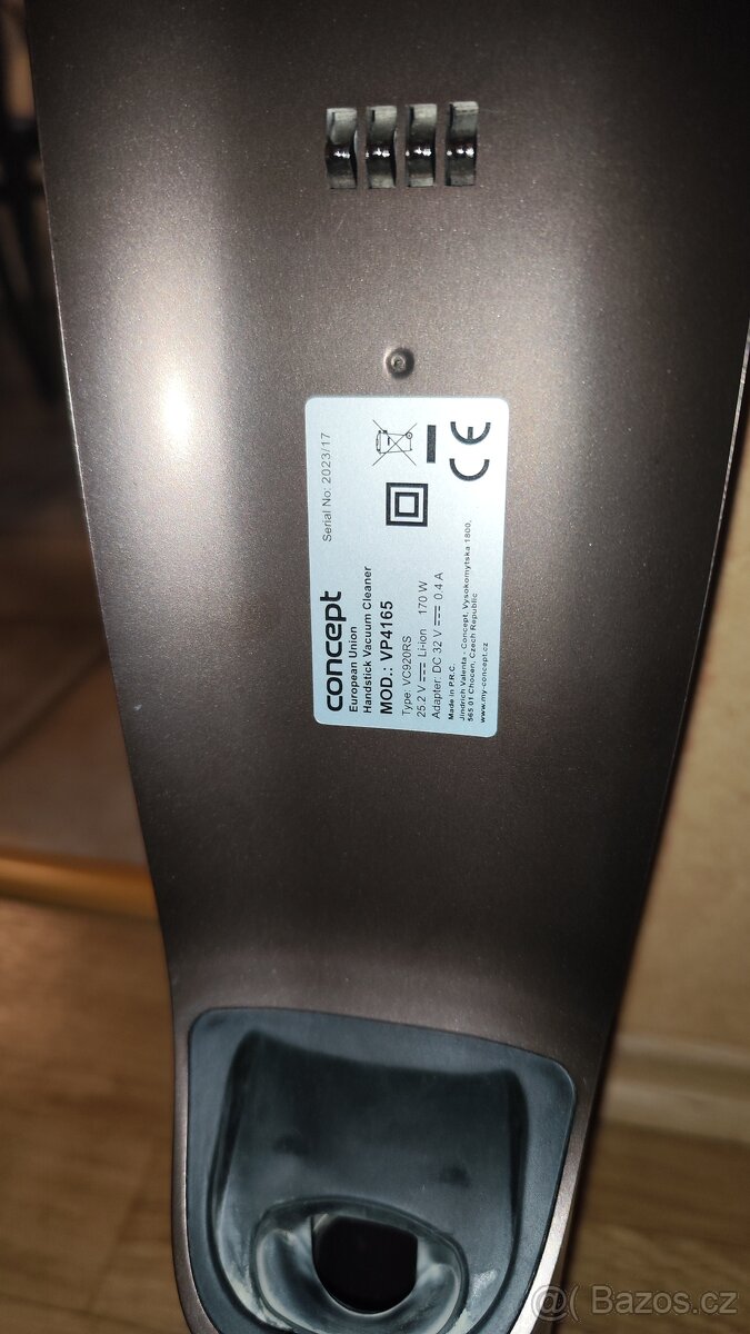 Bateriový tyčový vysavač CONCEPT - 2
