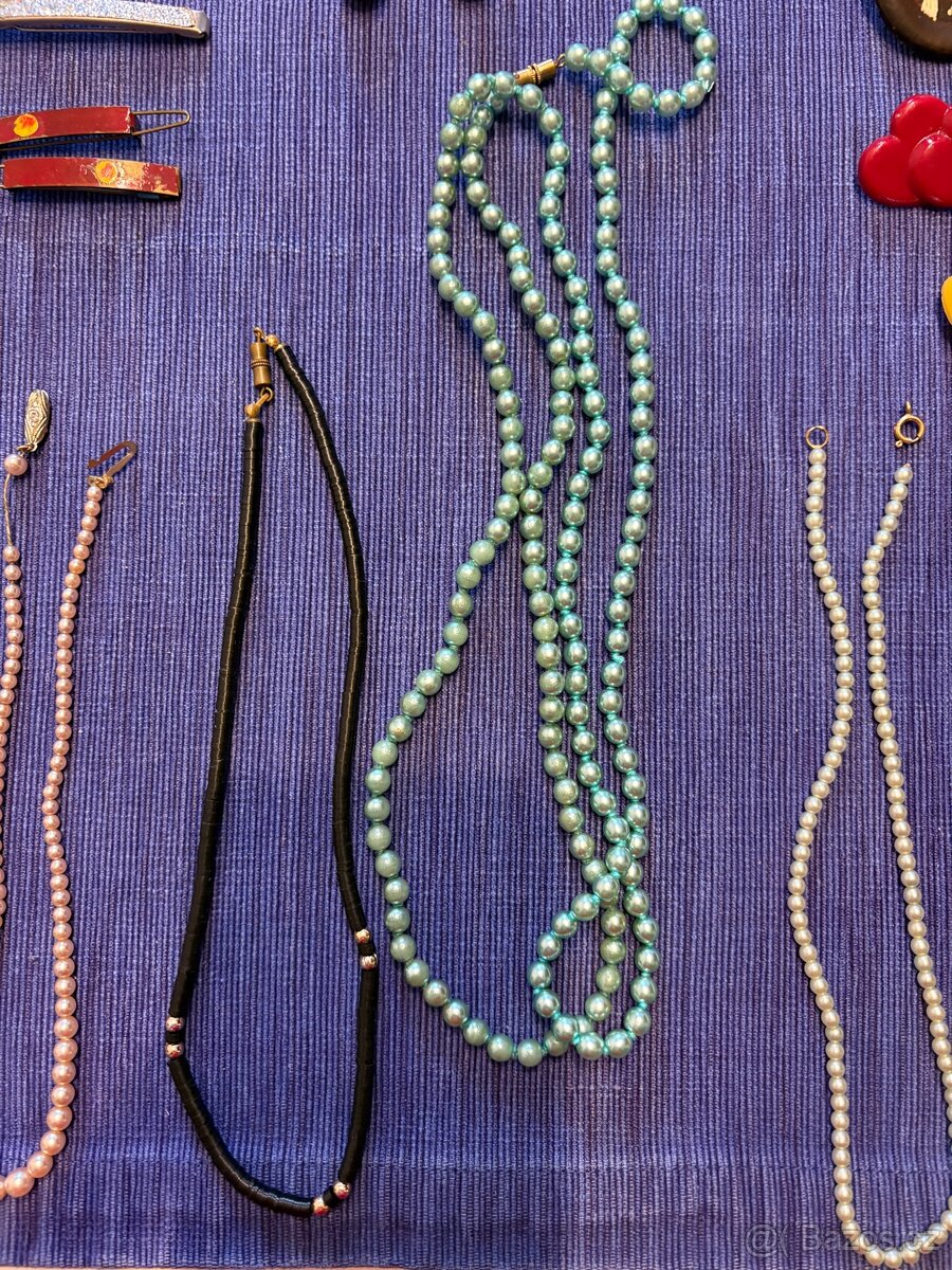 Retro bižuterie - 2