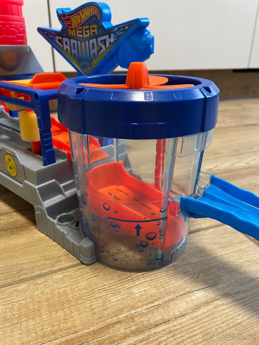 Myčka hotwheels - 2