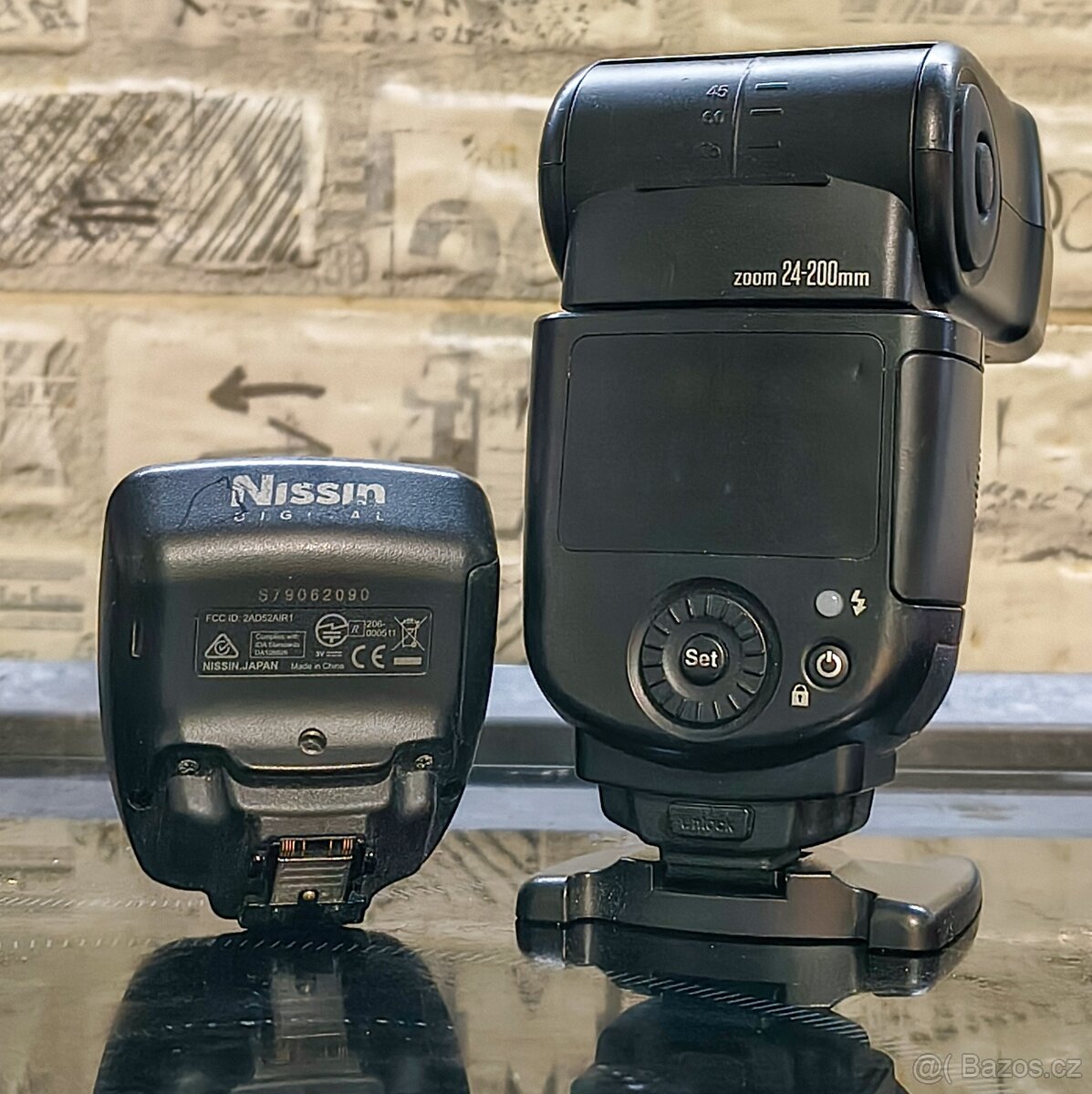 Sony Nissin Di700A s odpalovačem - 2