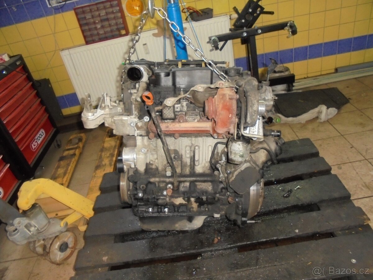Komplet motor 1.6 HDI 9HZ - 2