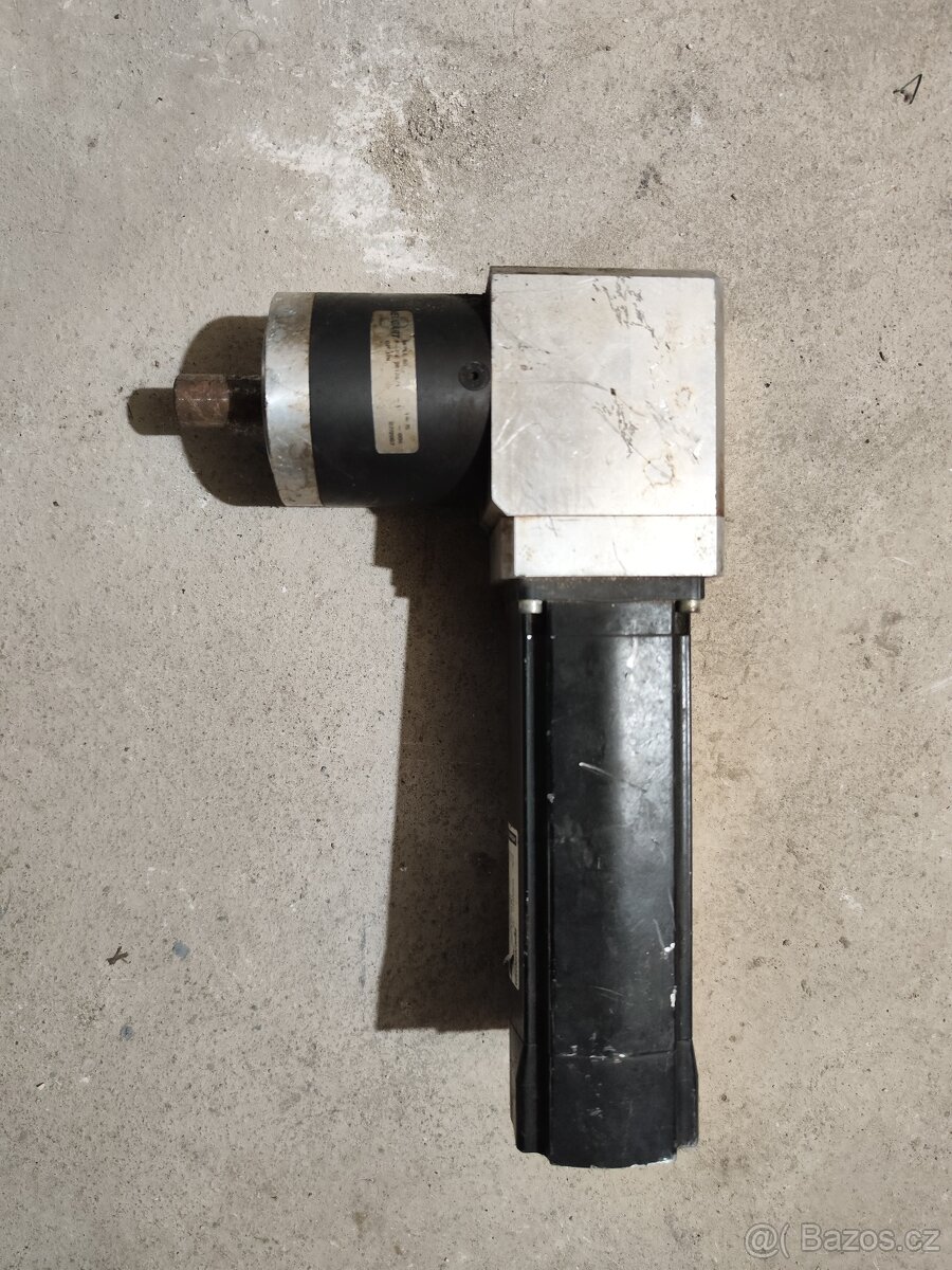 SCHNEIDER Servomotor PMSM - 2