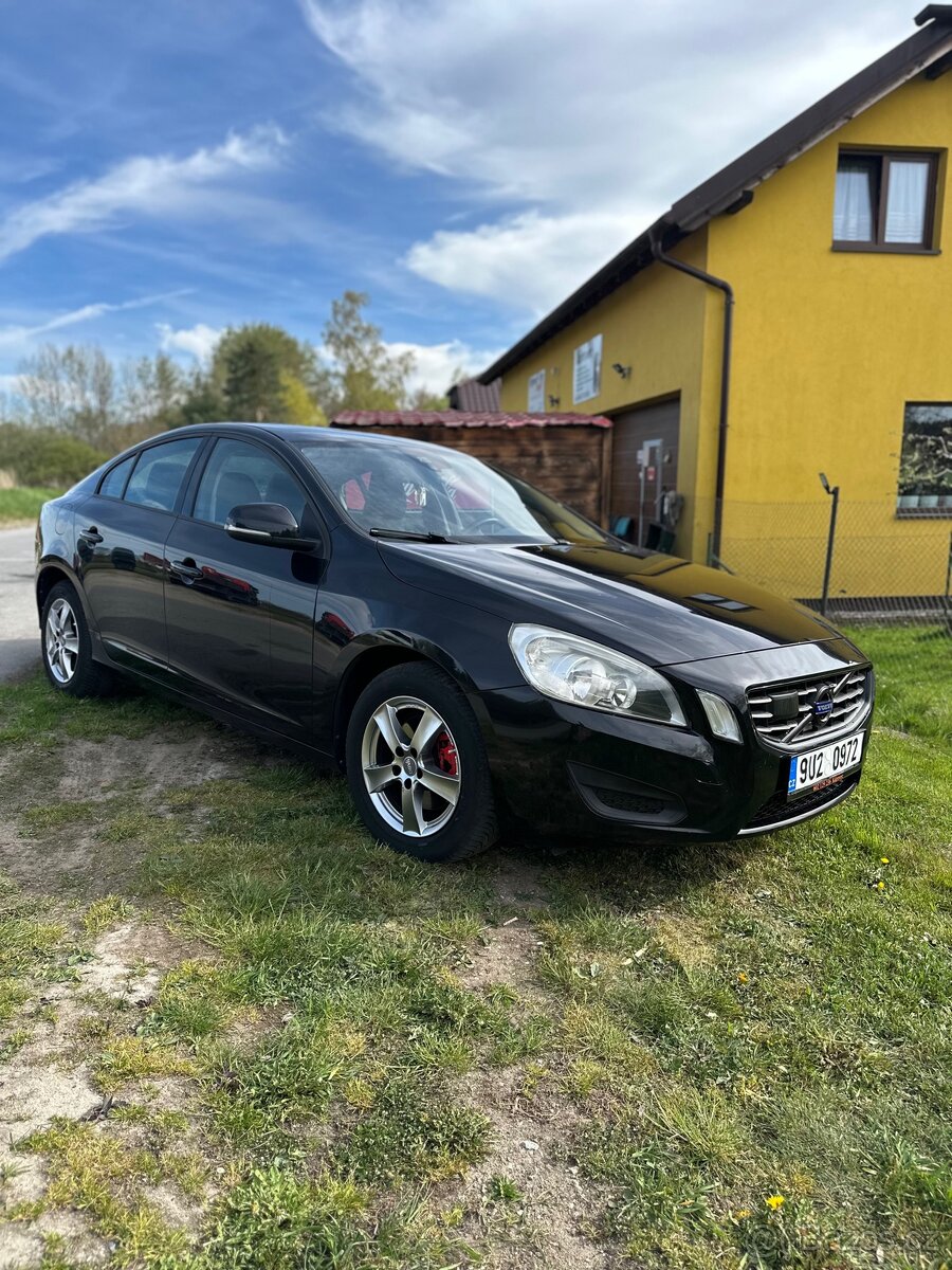 Volvo S60 2011 drivE - 2