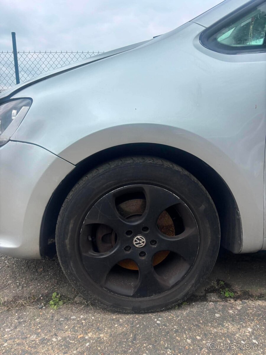 Levy blatnik Vw Sharan 7N 2010-2015 - 2