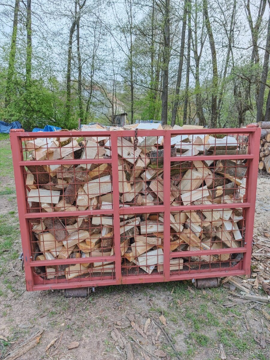 Štípané palivové dřevo - 2