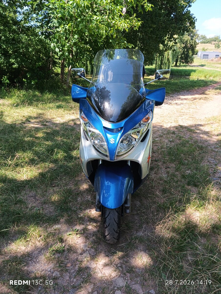Suzuki Burgman 400 - 2
