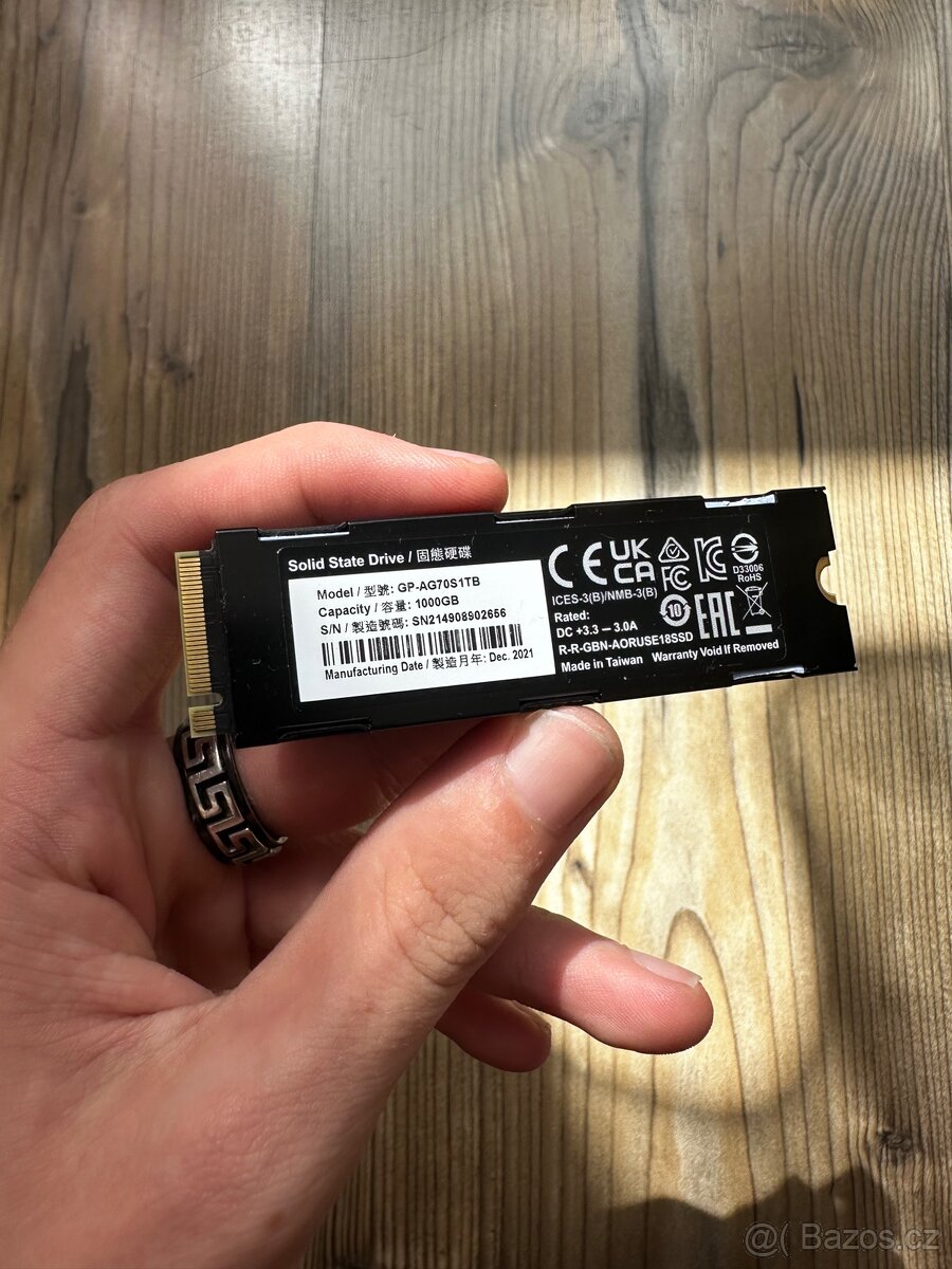 Gigabyte AORUS Gen4 7000s 1TB - 2
