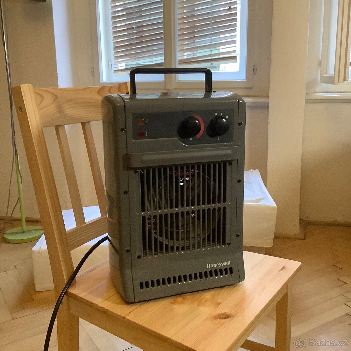 Elektrický přímotop 2200W - 2