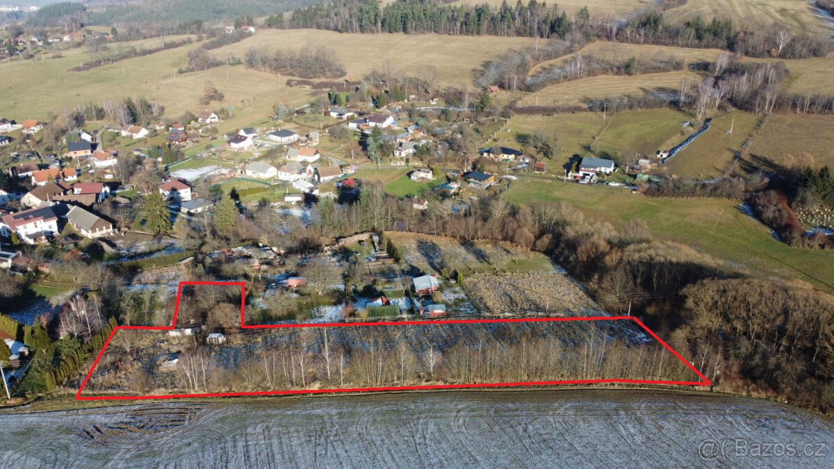 Prodej pozemku učený k výstavbě se zahradou v Dlouhé Vsi - 2