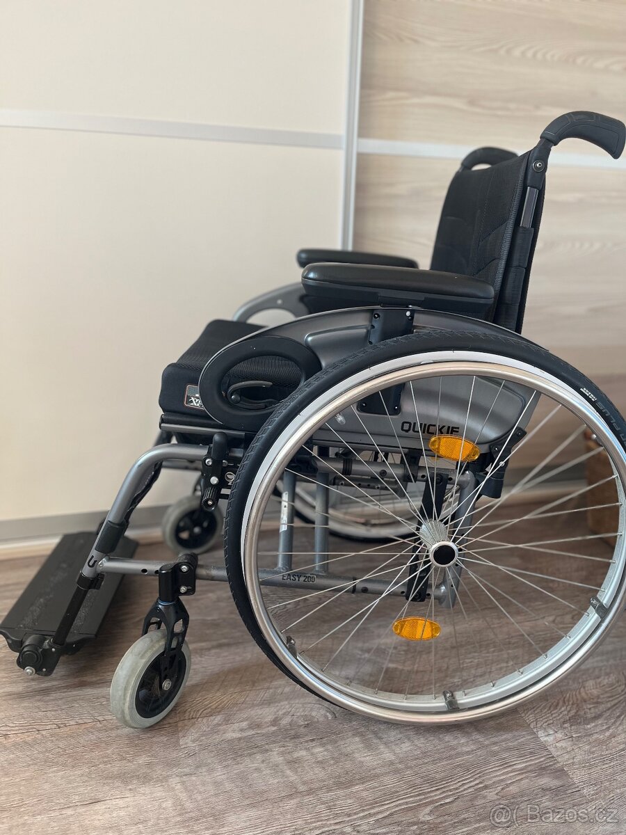 Invalidní vozík - 2