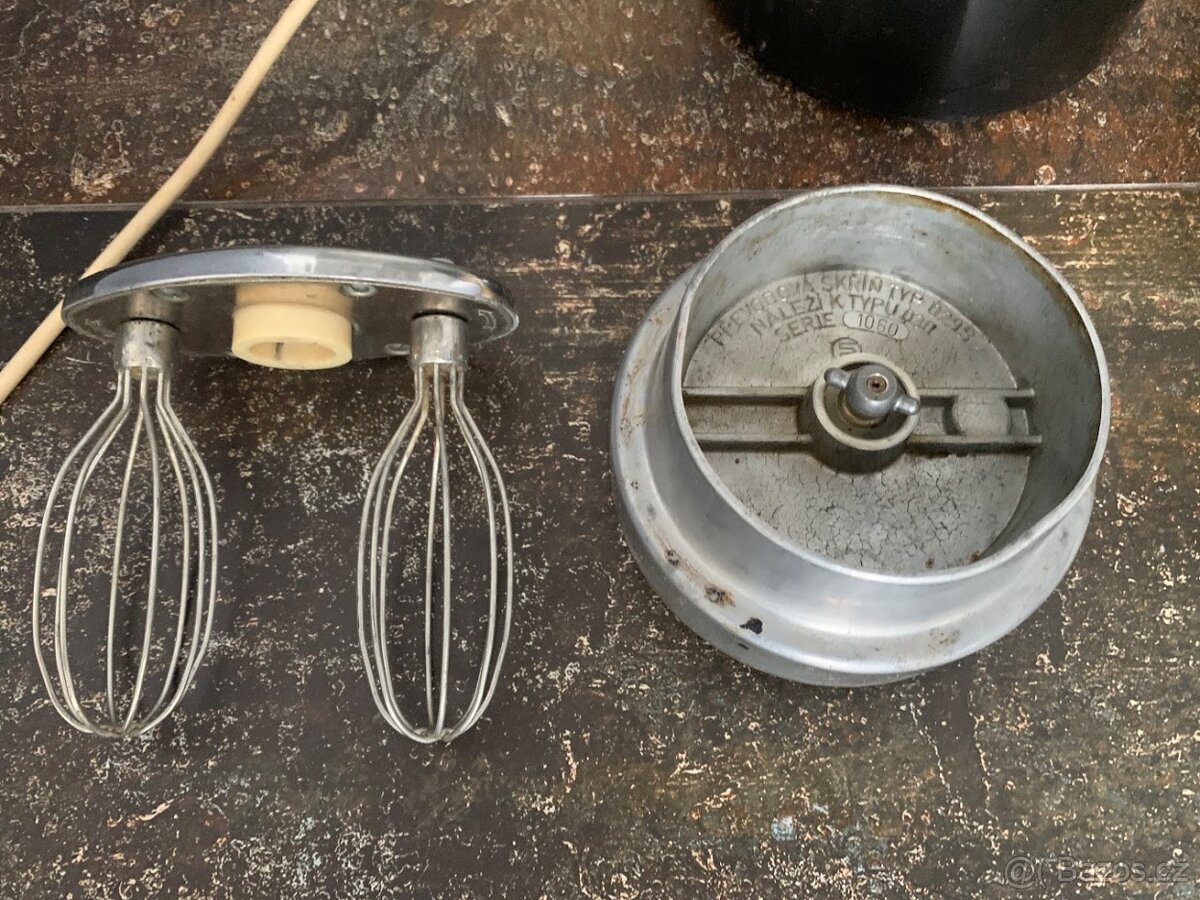 Kuchyňský robot Pragomix Special, funkční - 2