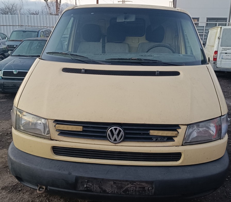 ND z VW Transporter 2461.cm3 75.kw nafta r.v.1999 (K84) - 2