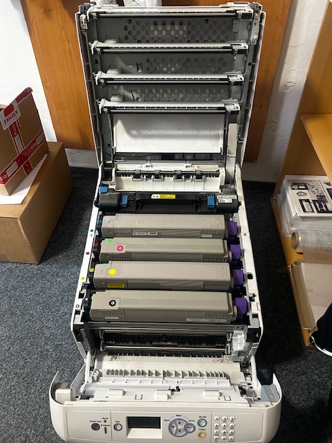 Tiskárna A3 OKI 823 - 2