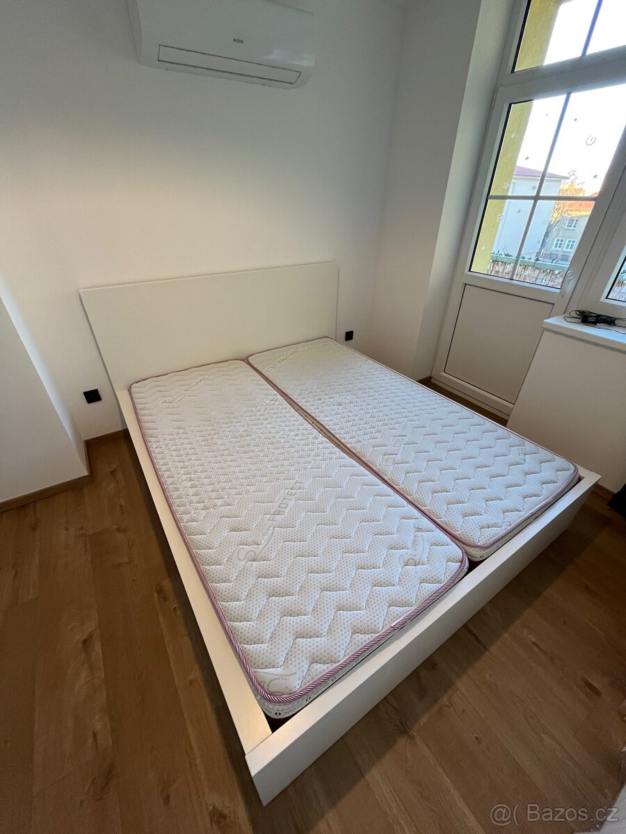 Postel Ikea MALM 160x200 - 2