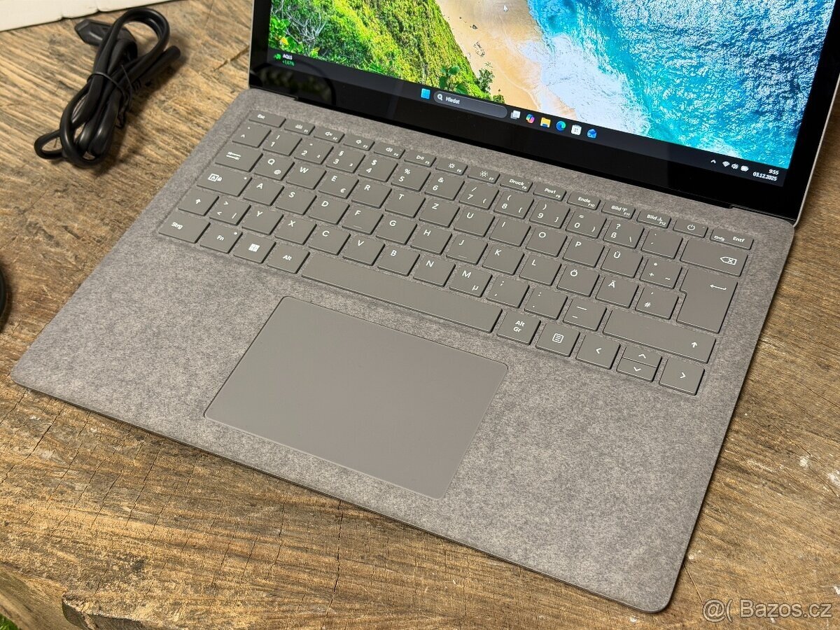 Microsoft Surface Laptop 5 - 13.5", 8GB RAM, 256GB SSD - 2