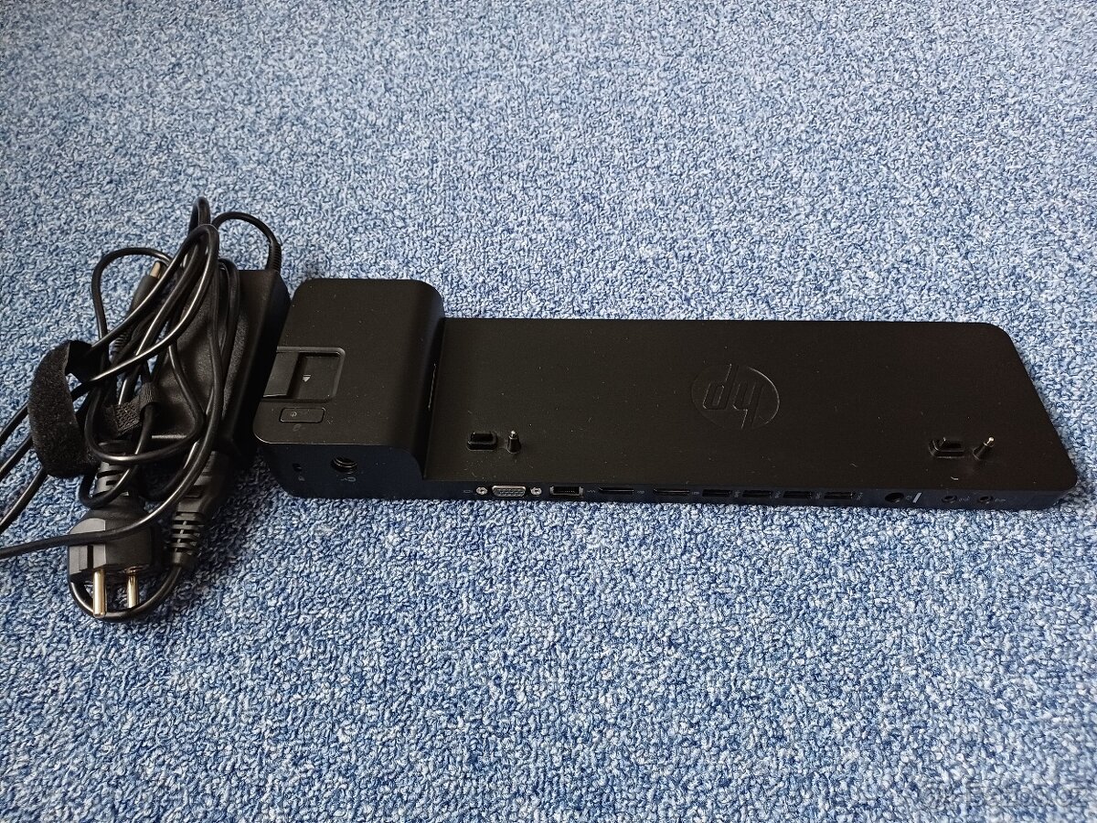 HP 2013 UltraSlim Docking station - 2