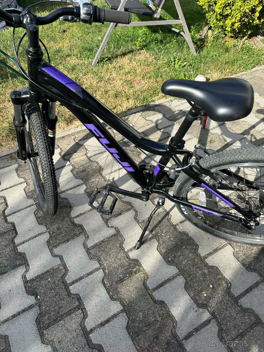 Dívčí horské kolo vel 24 - 2