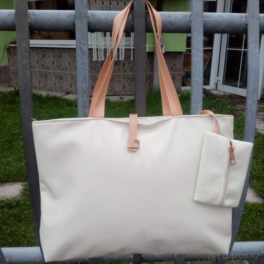 Kabelky a tašky,peněženky nošené i nové - 2