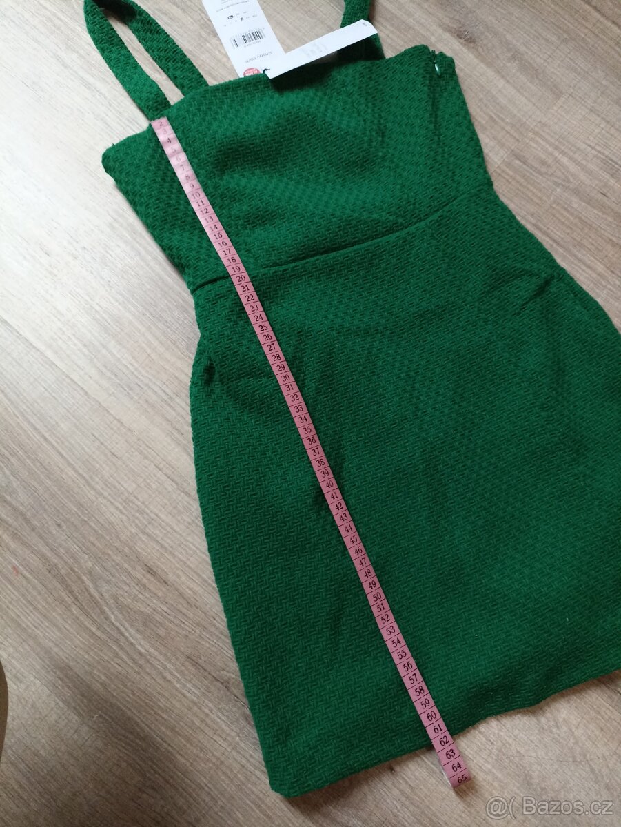 Krátké šaty Sinsay - 2