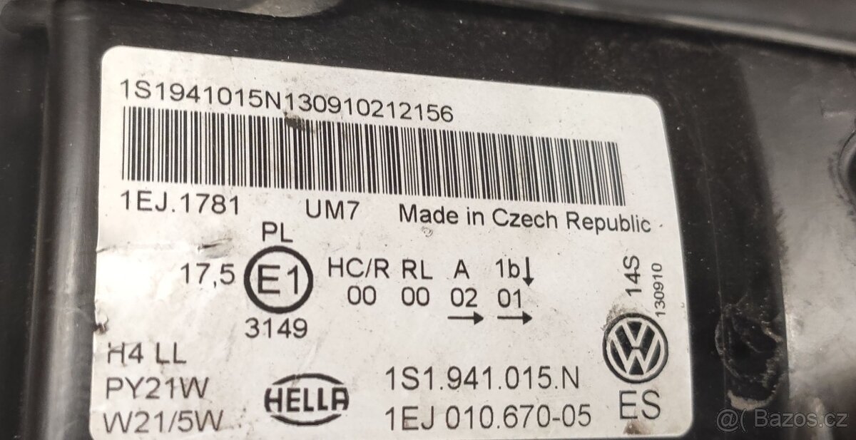 Volkswagen UP - levý svělomet - 2