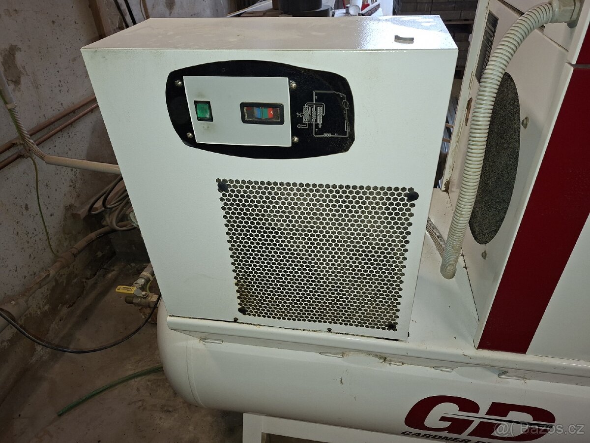 Průmyslový kompresor - 2