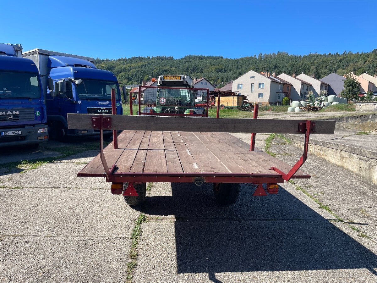 Přívěs na balíky a dřevo - 2