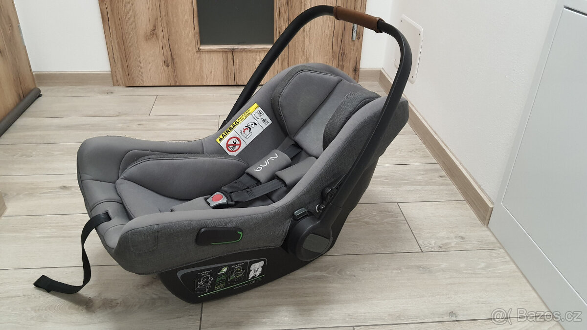 Dětská autosedačka NUNA PIPA next + NUNA BASE next - 2