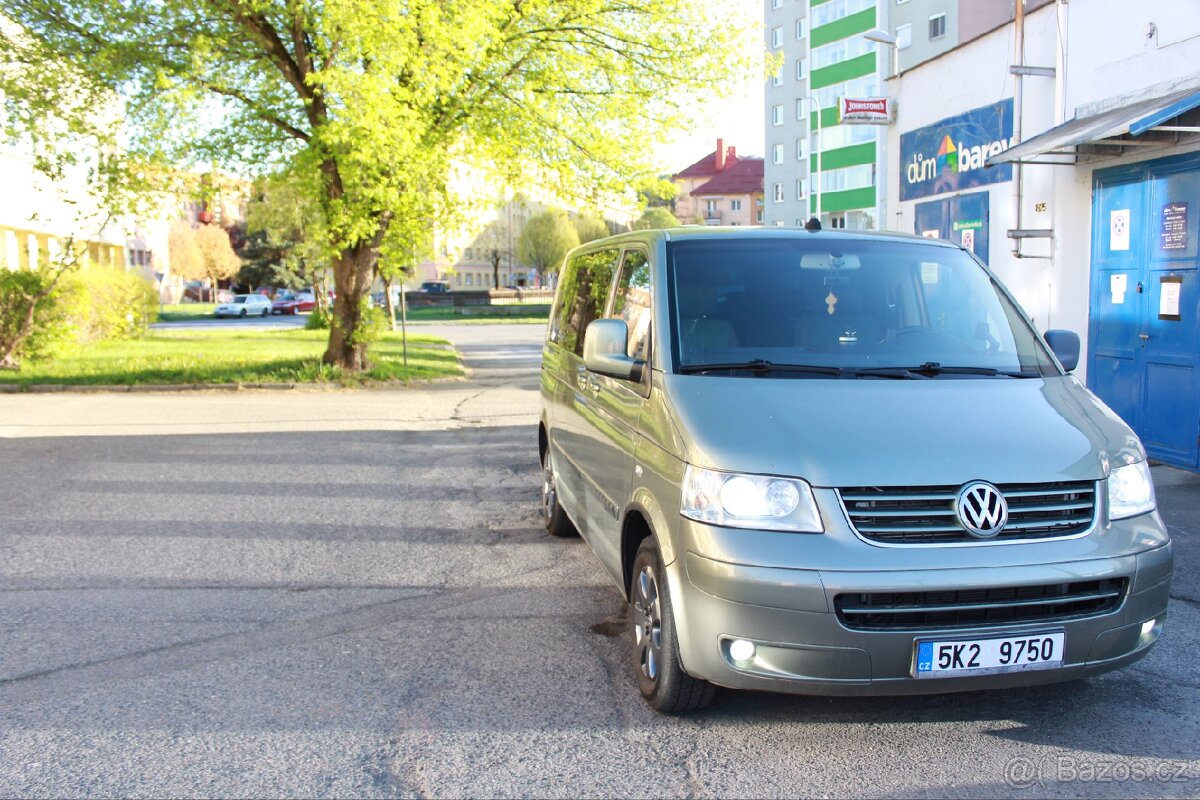 Volkswagen Multivan T5 - 2