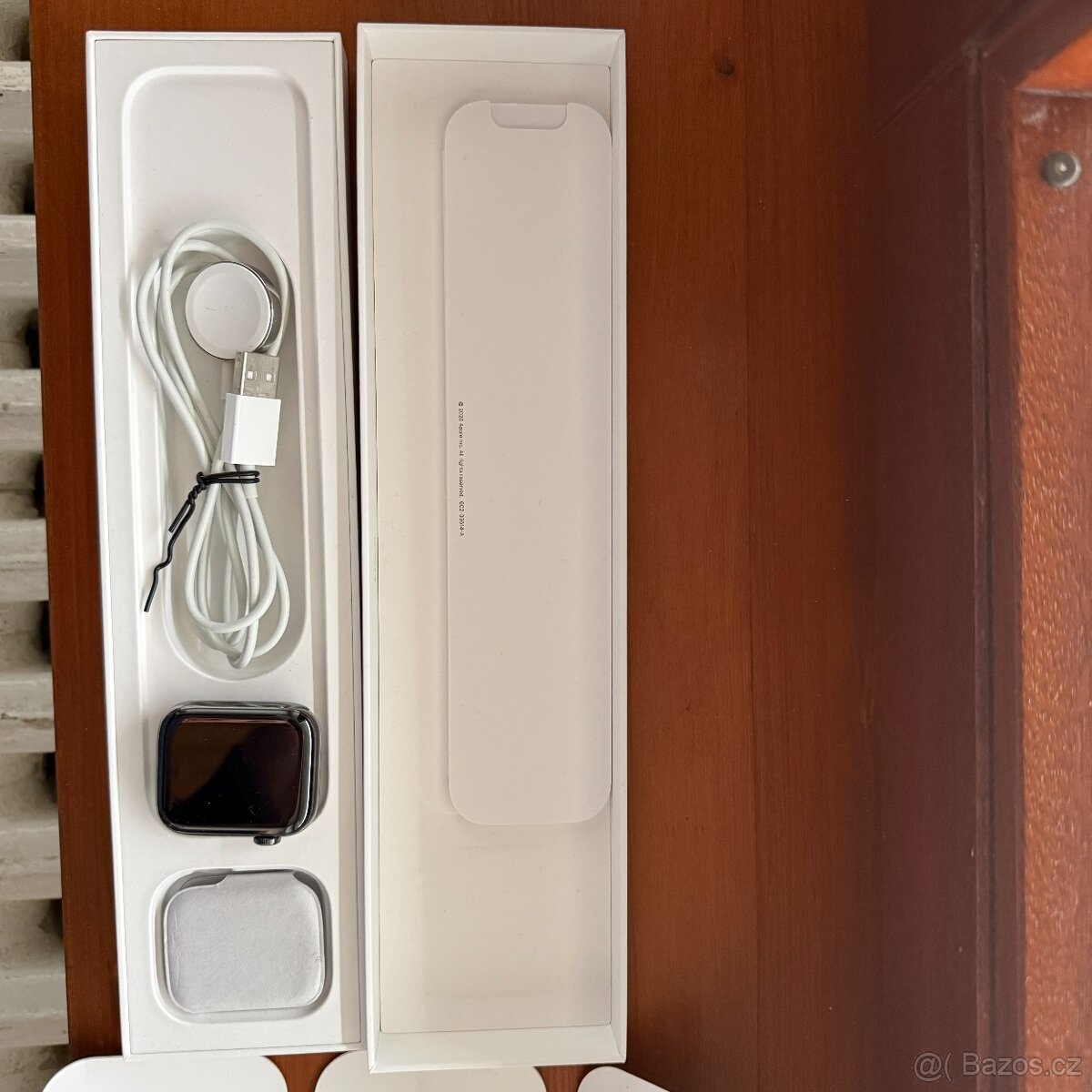 Apple Watch serie 6 44 mm cellulár - nerezové pouzdro - 2