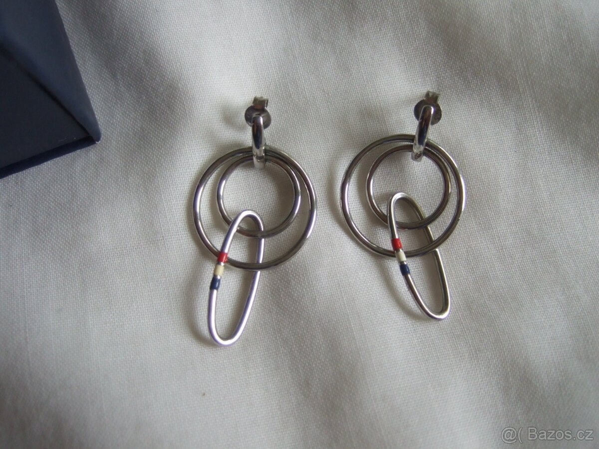 Náušnice. - 2
