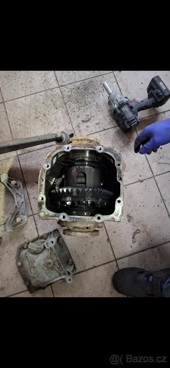 BMW e34 525i samosvor 3.23 - 2