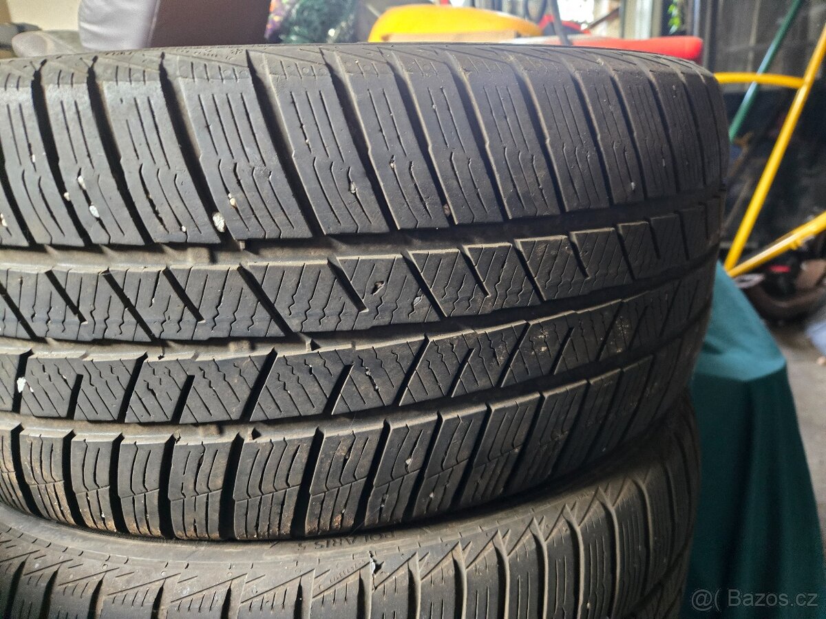 235/55 r17 zimni - 2