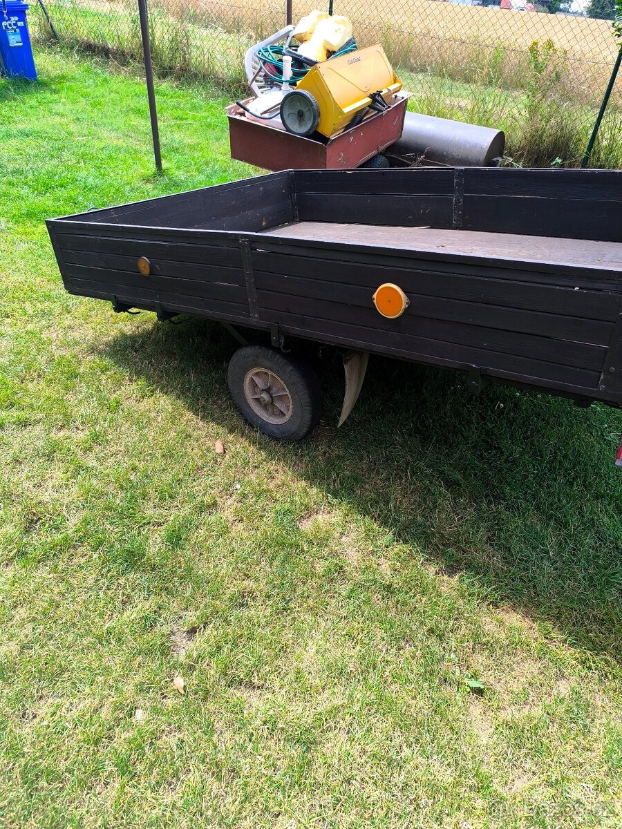 Přívěsný vozík bez TP - 2