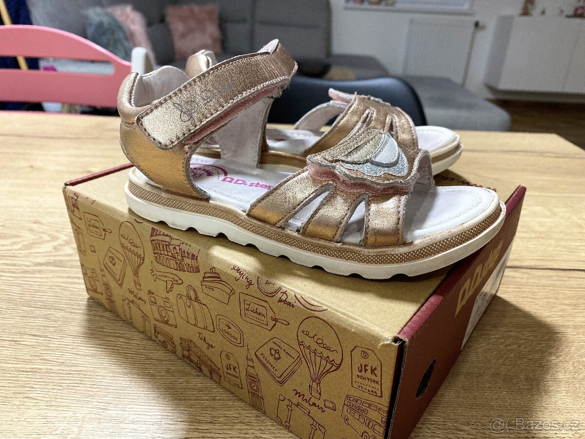 Dívčí sandály D.D. Step, vel. 29, TOP Stav - 2
