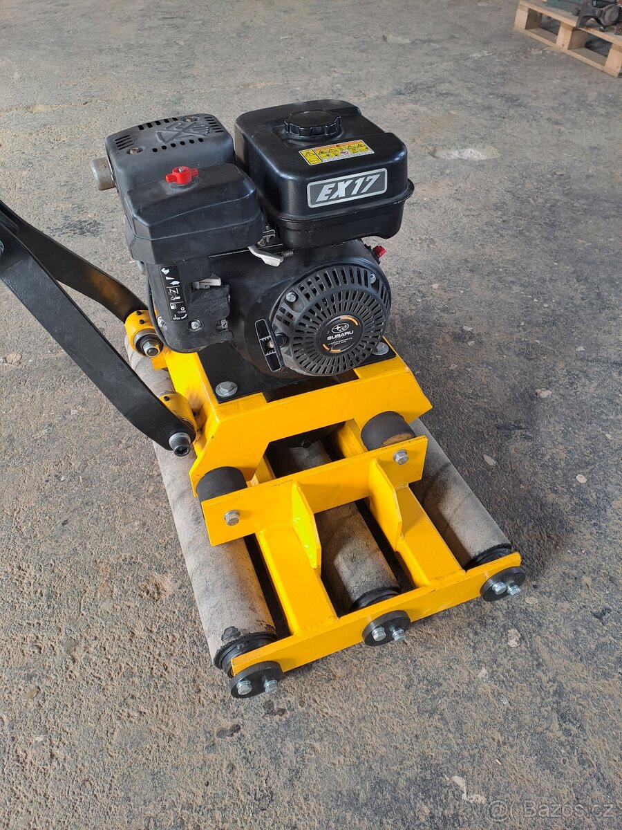 Vibrační válec, váleček, deska na velkoplošné dlažby - 2