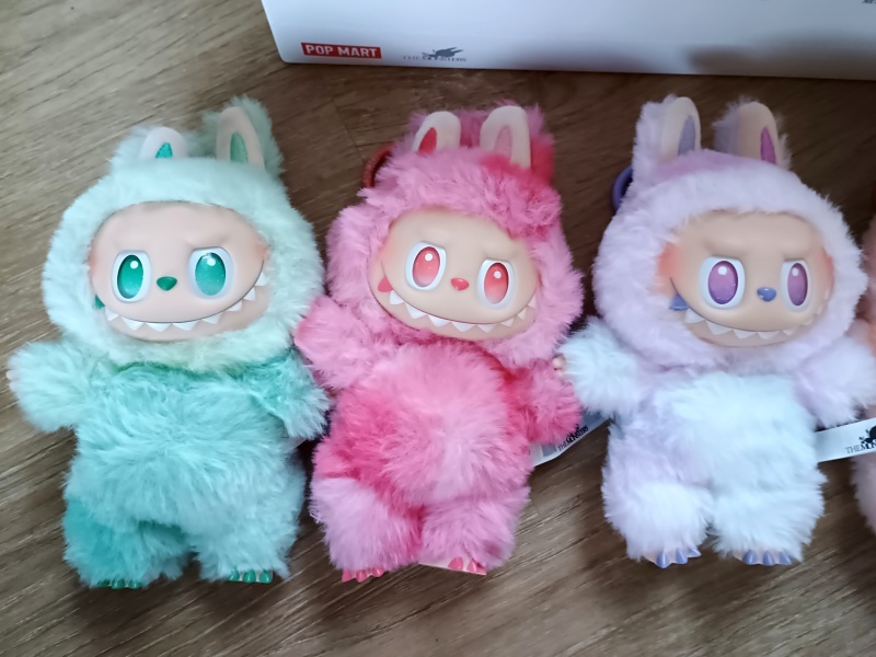 Originál Labubu POP MART - 2