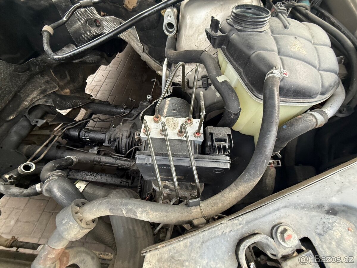 Řídící jednotka / čerpadlo ABS MERCEDES w164 a w221 s-class - 2