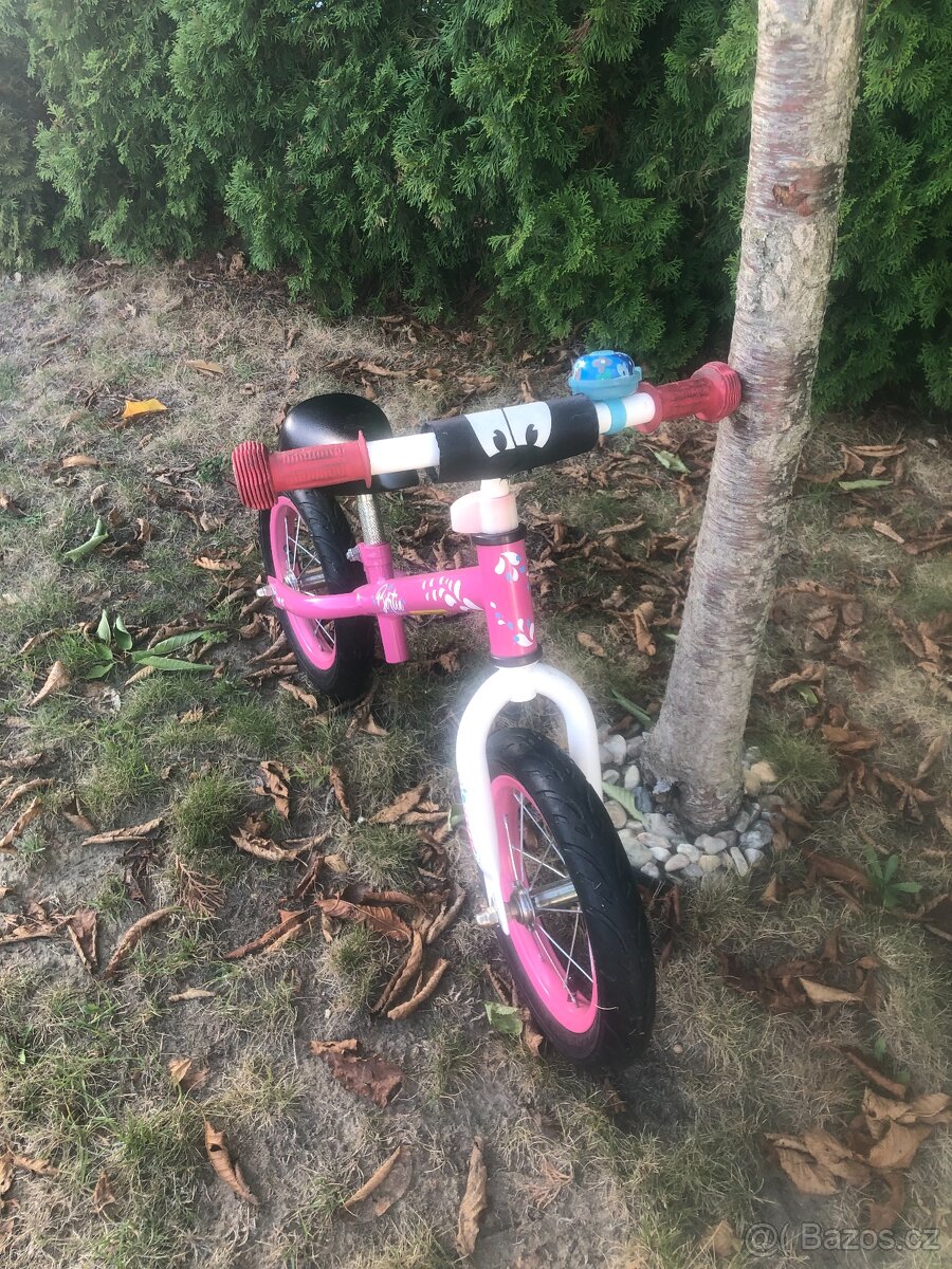 Dětské růžové odrážedlo - 2