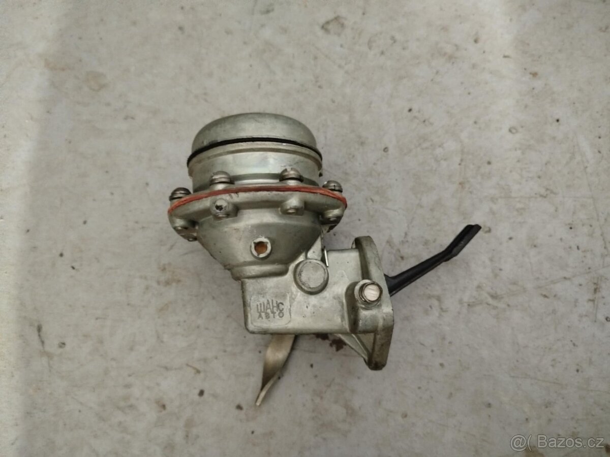 Nové podávací čerpadlo UAZ 469 - 2