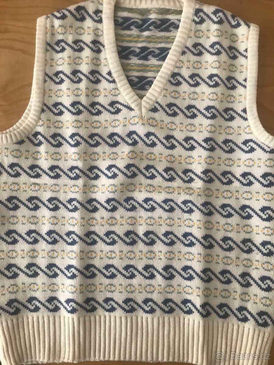 chlapecká vesta - 2