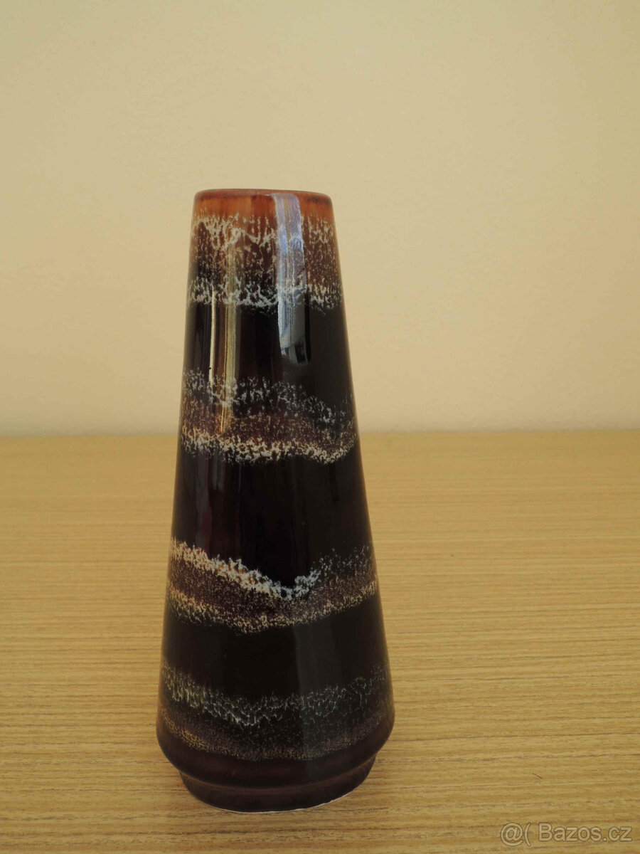 Keramická vázička - 2