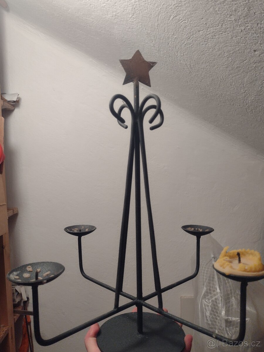 Velký kovaný svícen - 2