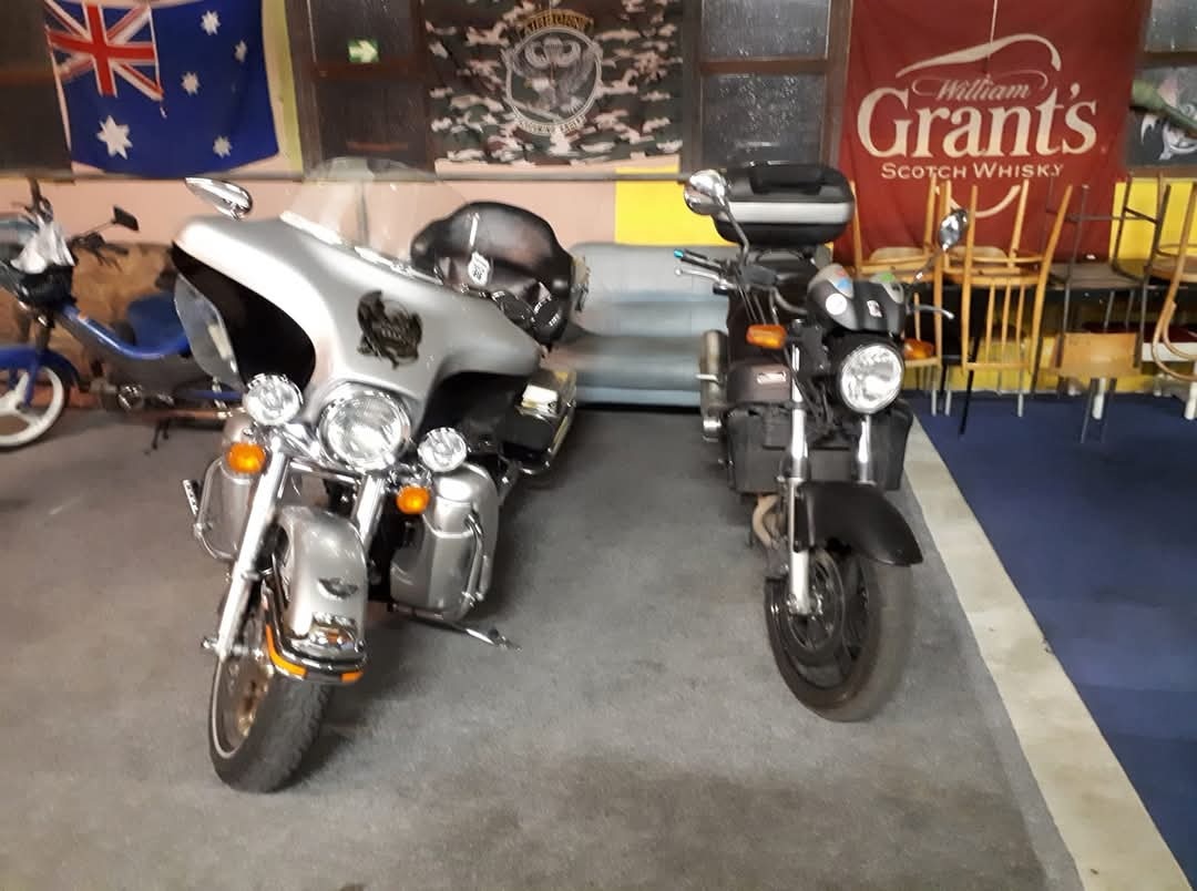 Harley Davidson Electra Glide 2003 výročka - 2