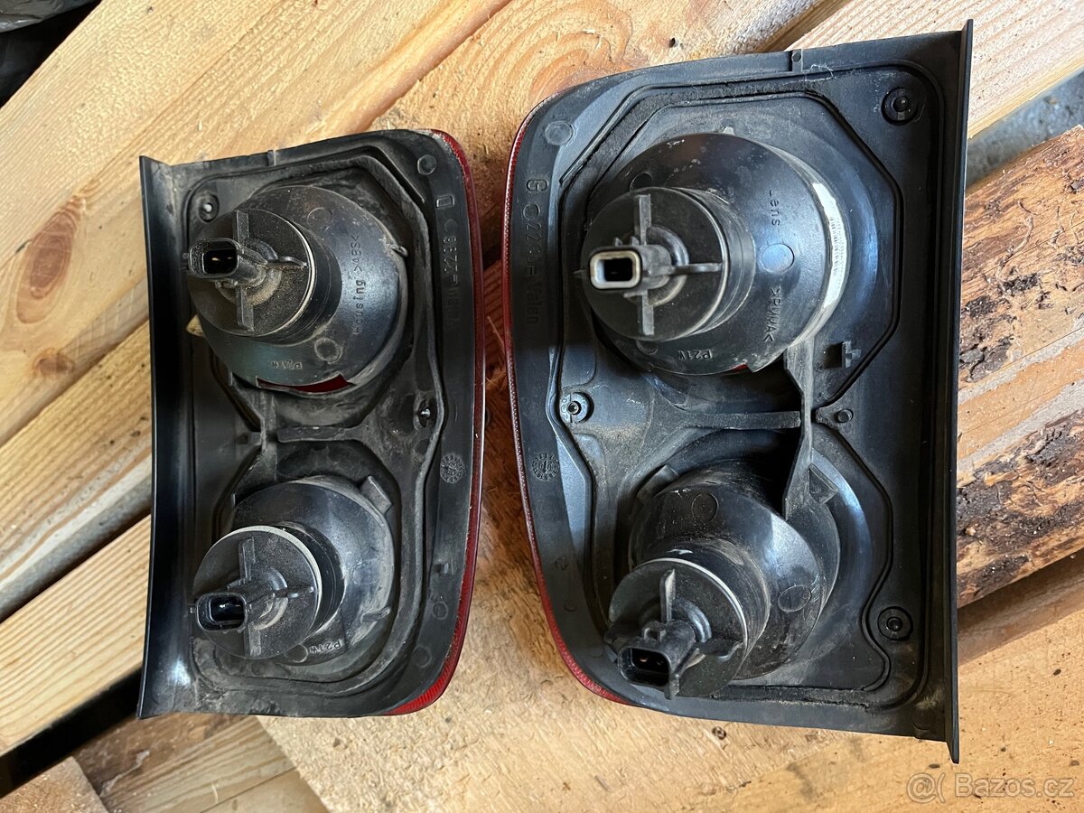 Zadní světla Freelander - 2