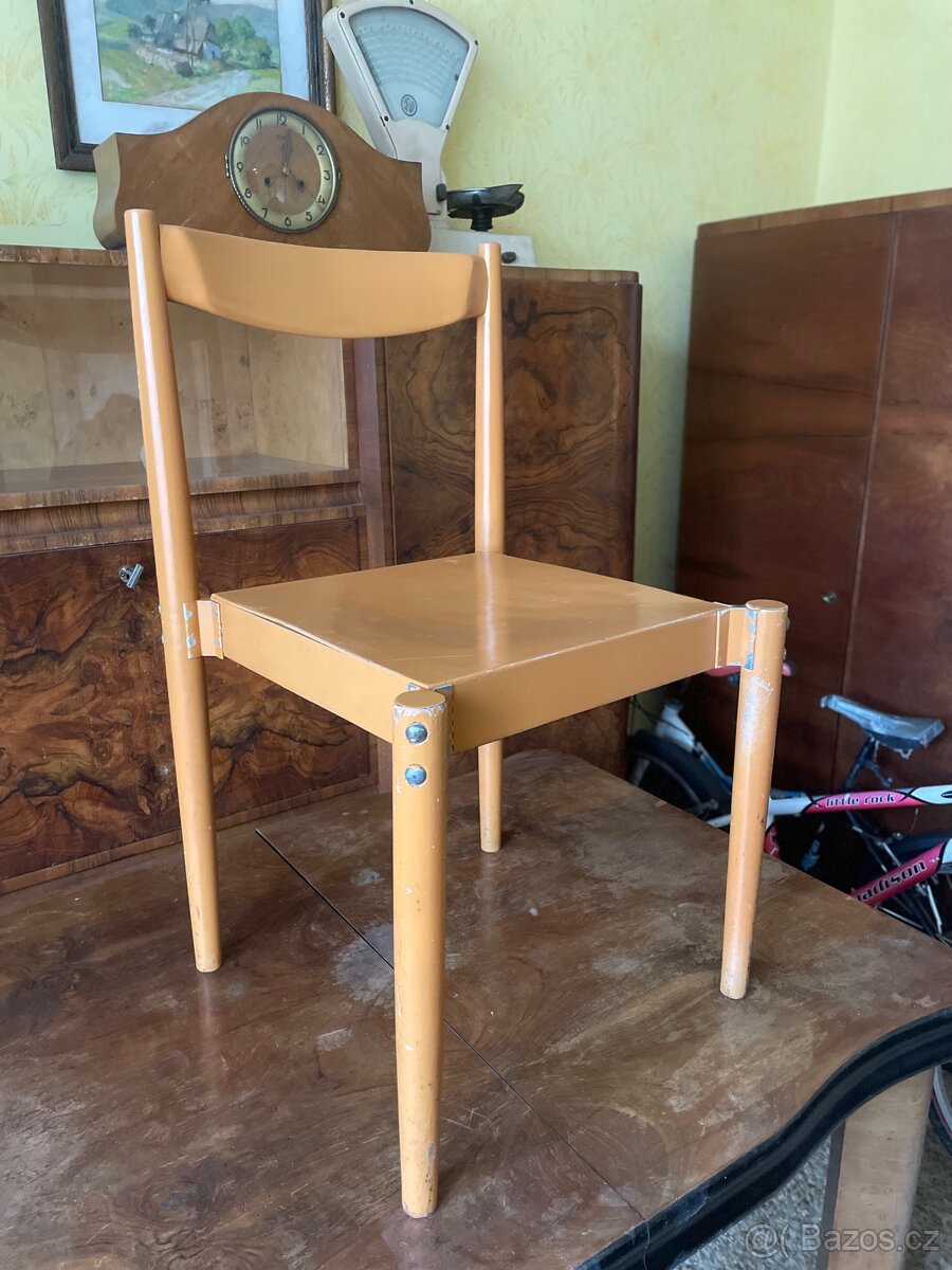 Židle - 2